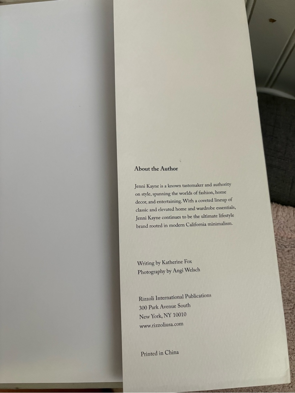Jenni Kayne “Pacific Natural At Home” Hardcover Book Coastal California Designer - Picture 10 of 11
